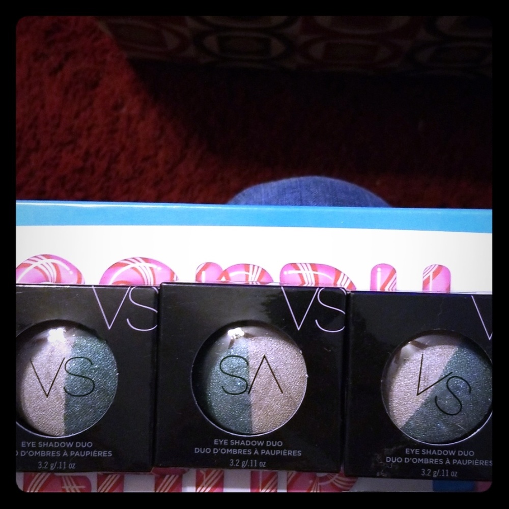 victoria secret eye shadow duo